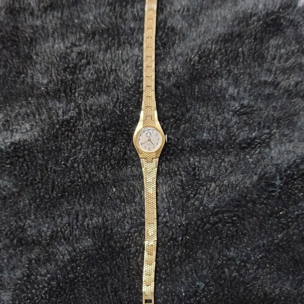 Vtg Caravelle by Bulova Gold Tone Mechanical Wind Up Watch